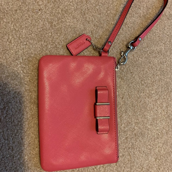 Bundle of Coach wallets and wristlets - Picture 8 of 16